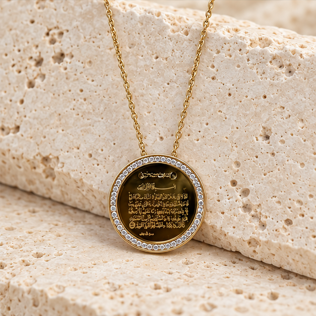 Gold Renk Ayetel Kürsi Zirkon Taşlı Kolye